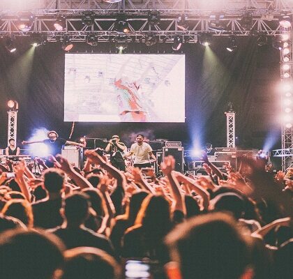 concert-923245_1920